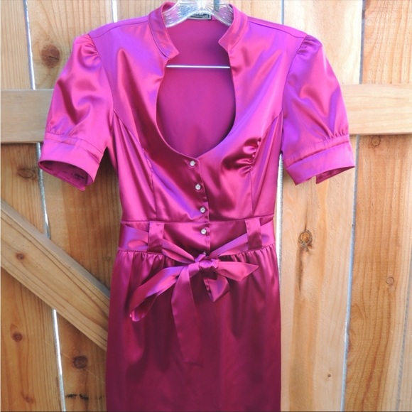Guess Dresses & Skirts - Satin dress